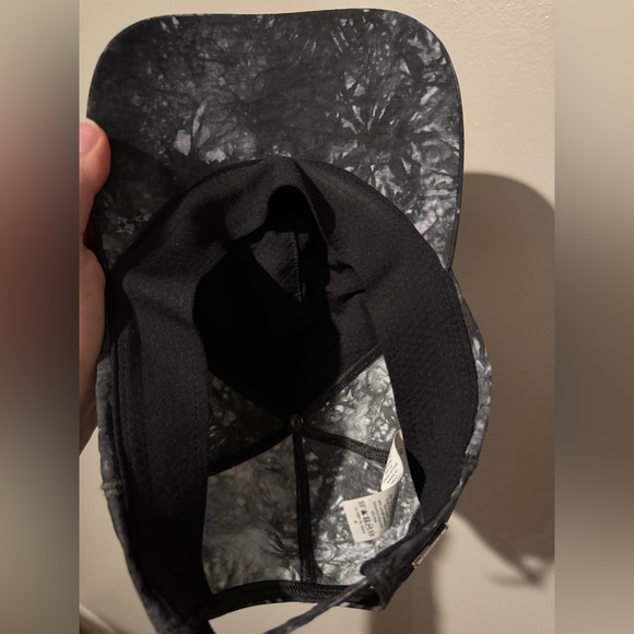 Lululemon baller hat - Picture 4 of 5